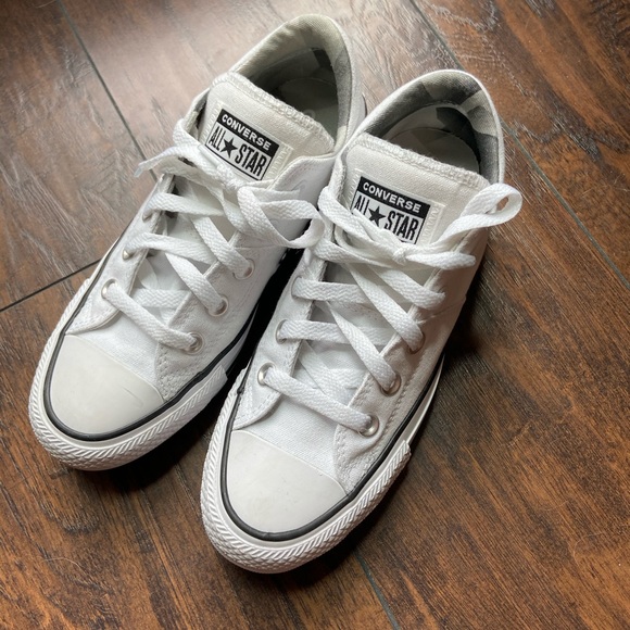 Converse Shoes - Chuck Taylor All Star white sneaker